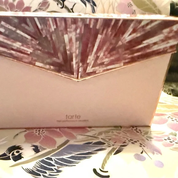 ***Tarte Full Face Folding Book Palette- Tan to Deep